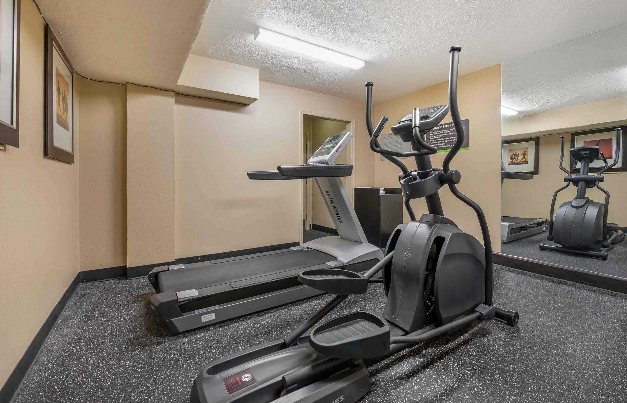 Building Photo - Furnished Studio-Indianapolis - North - Ca...