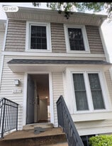 Building Photo - 3814 9th Rd S