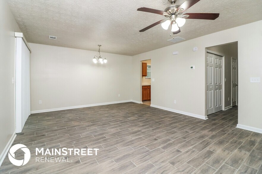 Building Photo - 3623 Thurleston Ct SW