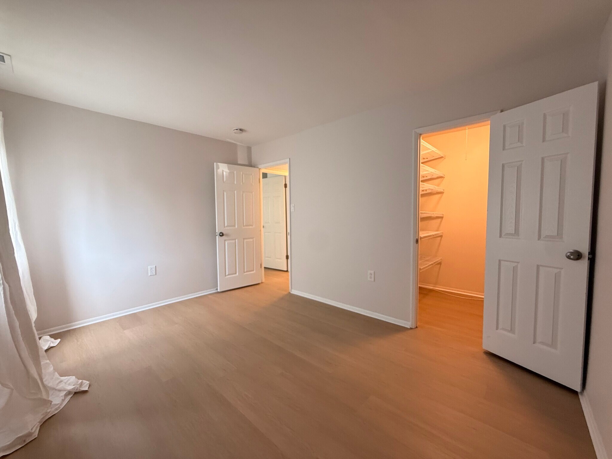 Building Photo - 613 Oakland Hills Ct