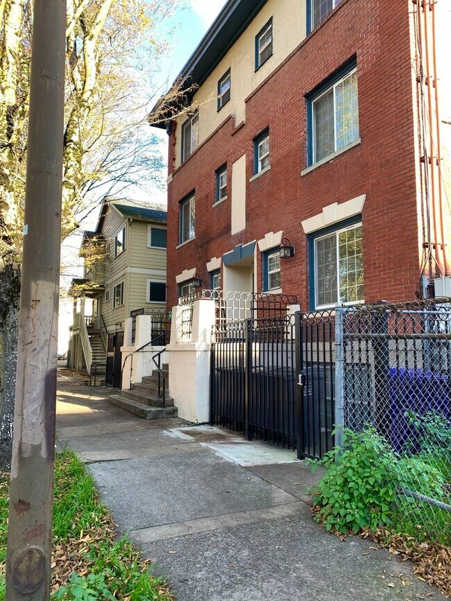 Interior Photo - Vancouver Ave.