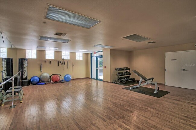 Building Photo - 1560 Gulf Blvd