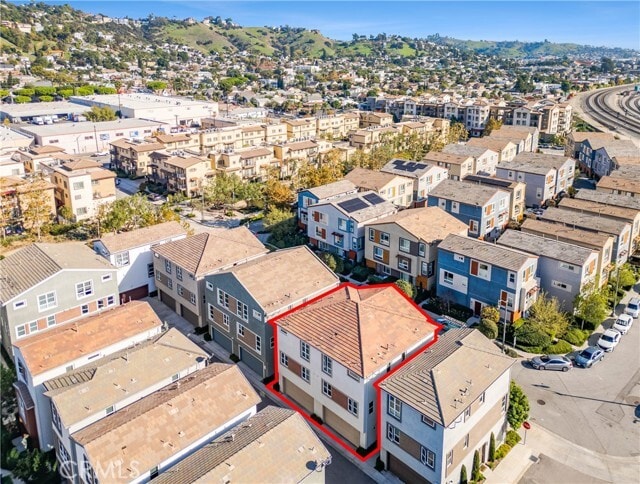 Building Photo - 2700 E Chaucer St