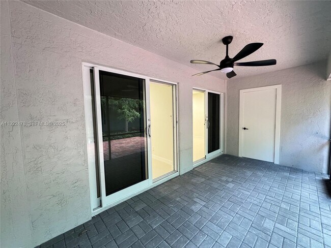 Building Photo - 2230 Spanish Trail