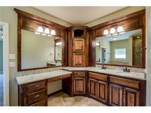 Building Photo - NEWER HOME  FOR LEASE IN EDMOND