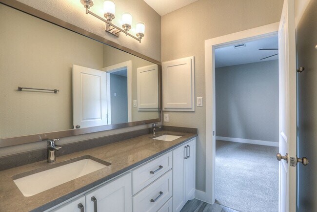 Building Photo - 3619 Alba Rd