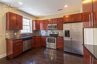 Building Photo - 2621 Christian St