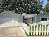 Building Photo - 359 Christina Dr