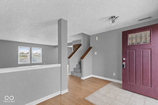Building Photo - 2230 Cedarmill Dr