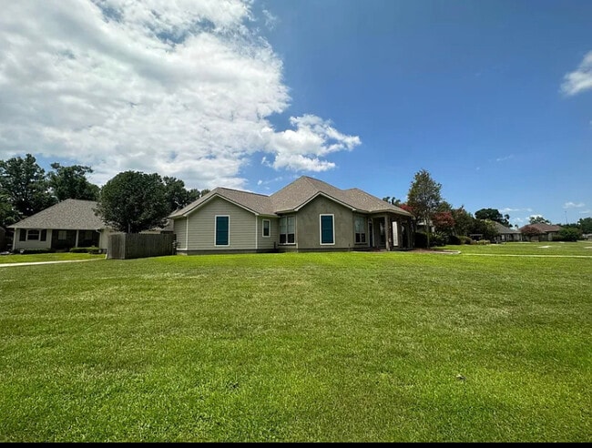 Building Photo - 8658 E Cypress Point Ct
