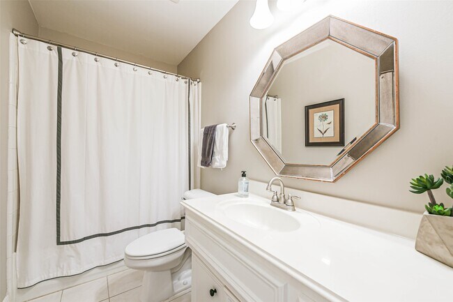 Building Photo - 19118 Polo Meadow Dr