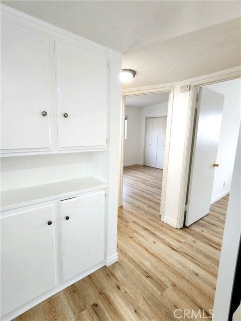 Building Photo - 325 10th Pl