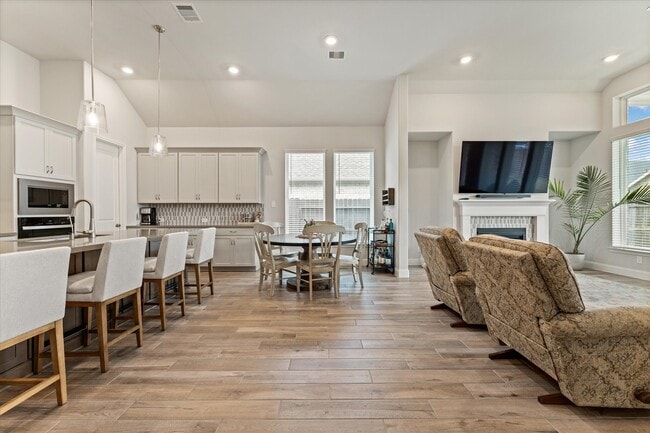 Building Photo - 19335 Belmont Stakes Wy