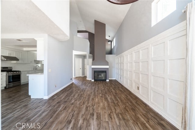 Building Photo - 15689 Ladera Vista Dr