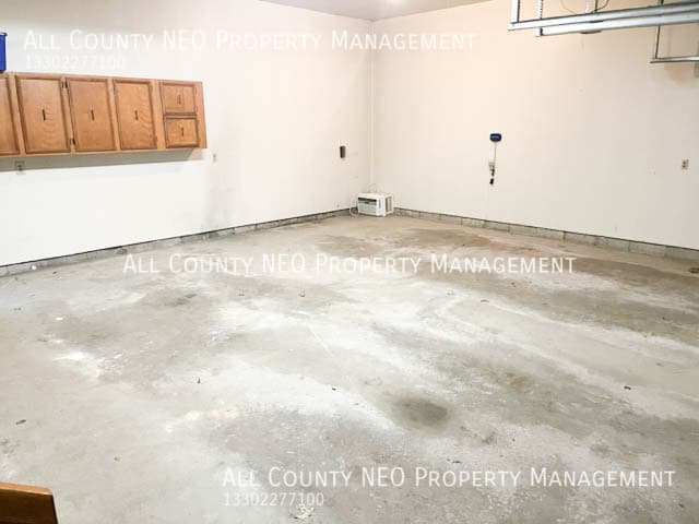 Building Photo - 7068 Clingan Rd