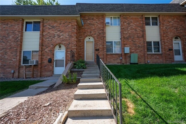 Primary Photo - 4673 S Lowell Blvd