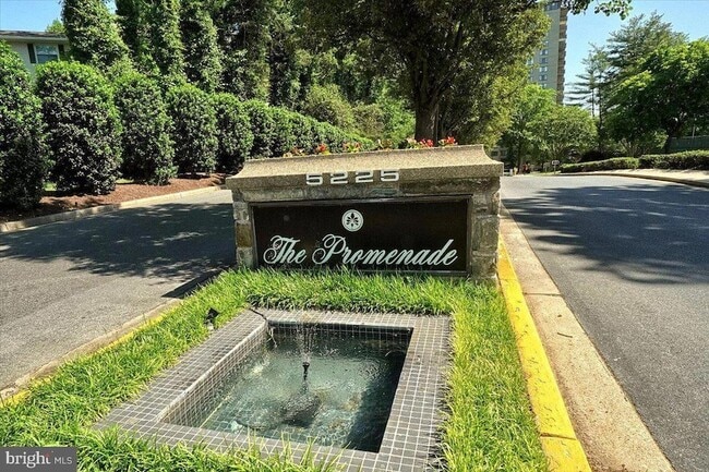 Building Photo - 5225 Pooks Hill Rd