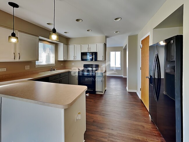 Building Photo - 2735 Lahinch Dr