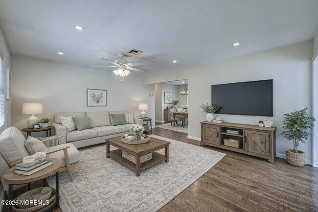 Building Photo - 59 Guadeloupe Dr