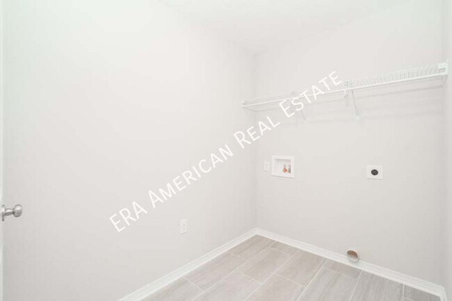 Building Photo - 317 Dahlquist-