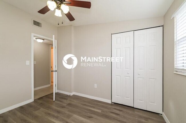 Building Photo - 3 Bedroom Pet-Friendly Home in WINTER HAVEN, FL with Main Street Renewal