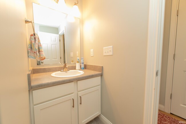 Building Photo - 3138 S Cuffers Dr