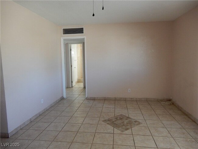 Building Photo - 2308 Fair Ave