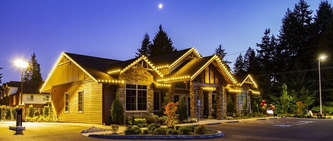 Building Photo - Amazing 1 bedroom with upscale interiors T...