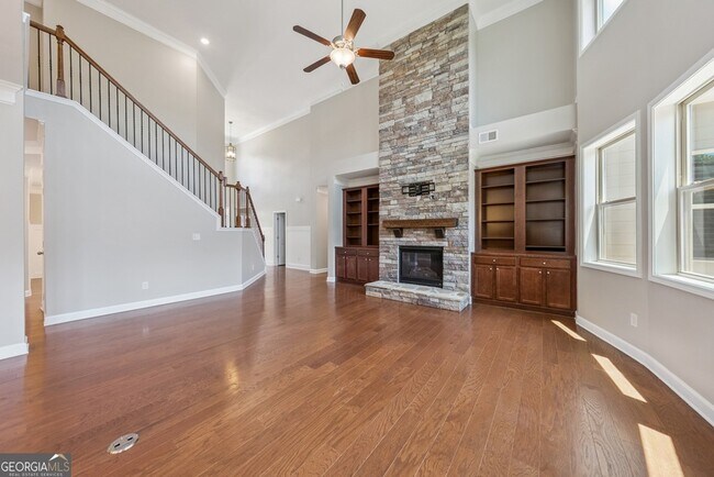 Building Photo - 226 Haney Rd