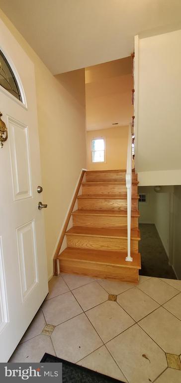 Building Photo - 972 Paulsboro Dr