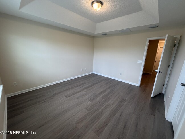 Building Photo - 156 Nelson Ln