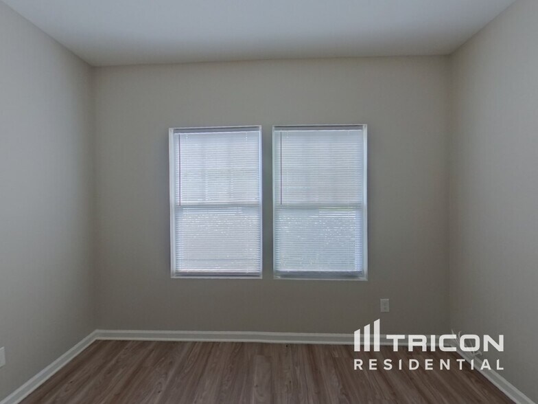 Building Photo - 2648 Andes Dr