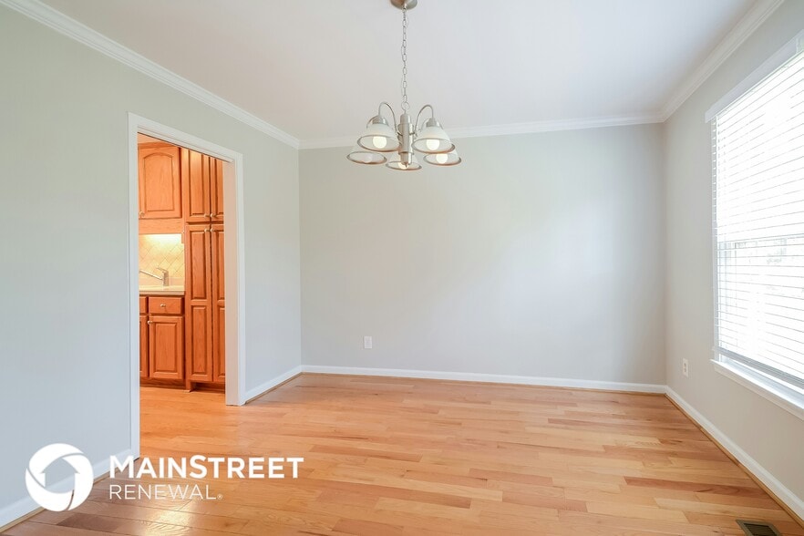 Building Photo - 5042 Indian Valley Rd