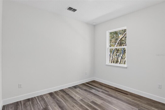 Building Photo - 8162 N Maltese Dr