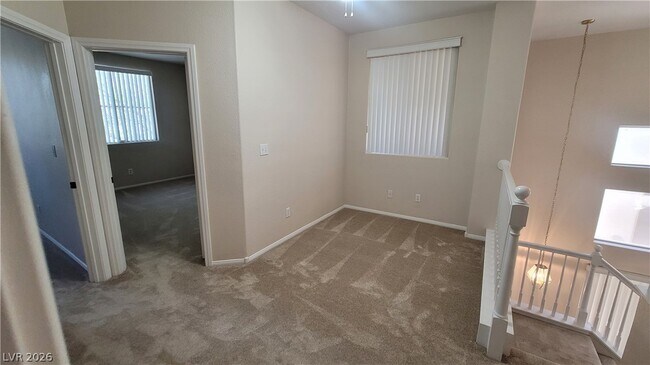 Building Photo - 1109 Scenic Crest Dr