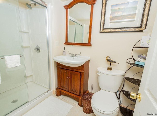 Building Photo - 111 Clinton St