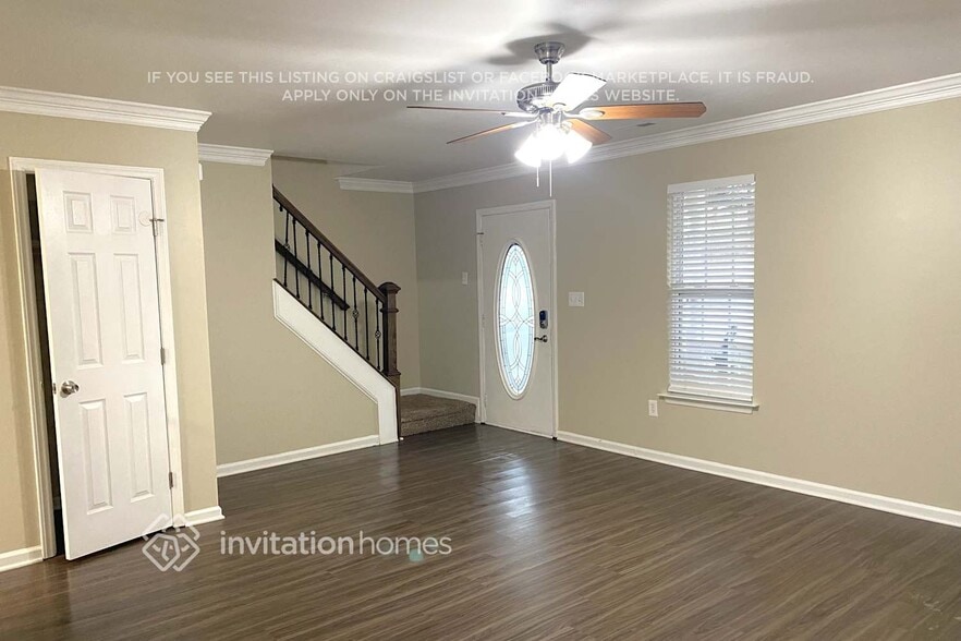 Building Photo - 8808 Clifton Meadow Dr