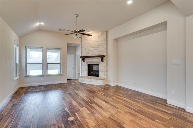 Building Photo - 9916 Echo Summit Dr
