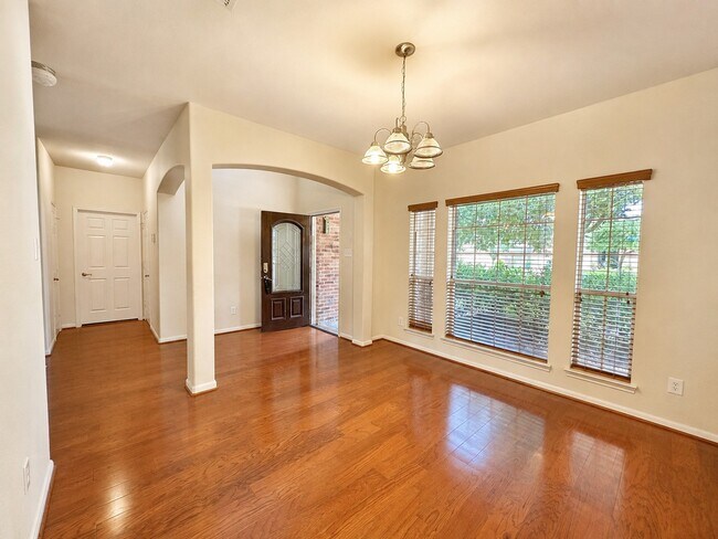 Building Photo - 25203 Bright Hollow Ln