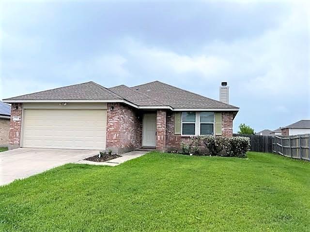 Building Photo - 714 Kinston Ct