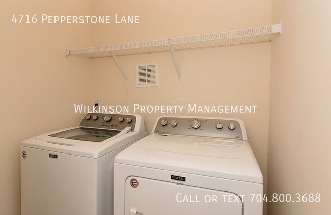 Building Photo - 4716 Pepperstone Ln