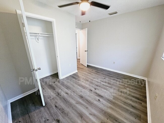 Building Photo - 4715 Kanoy Dr