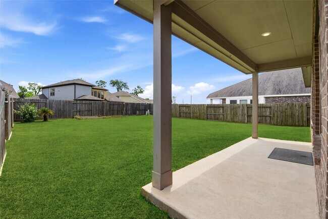 Building Photo - 1618 Rosedale Dr