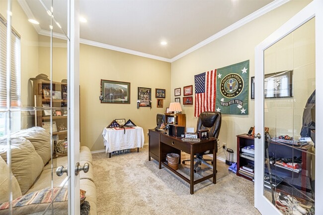 Building Photo - 16930 Makanda Dr