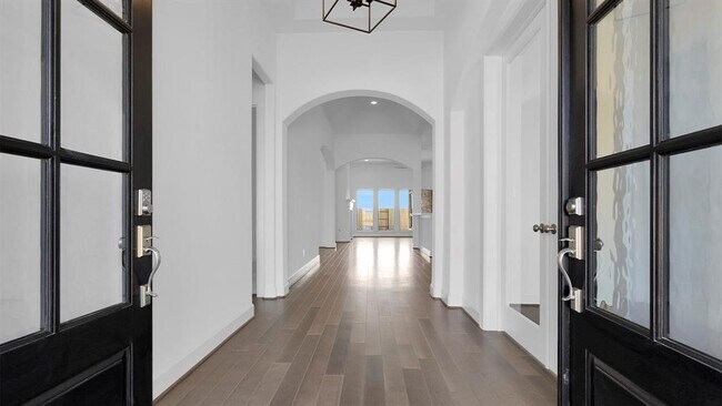 Building Photo - 7614 Blue Finch Ln