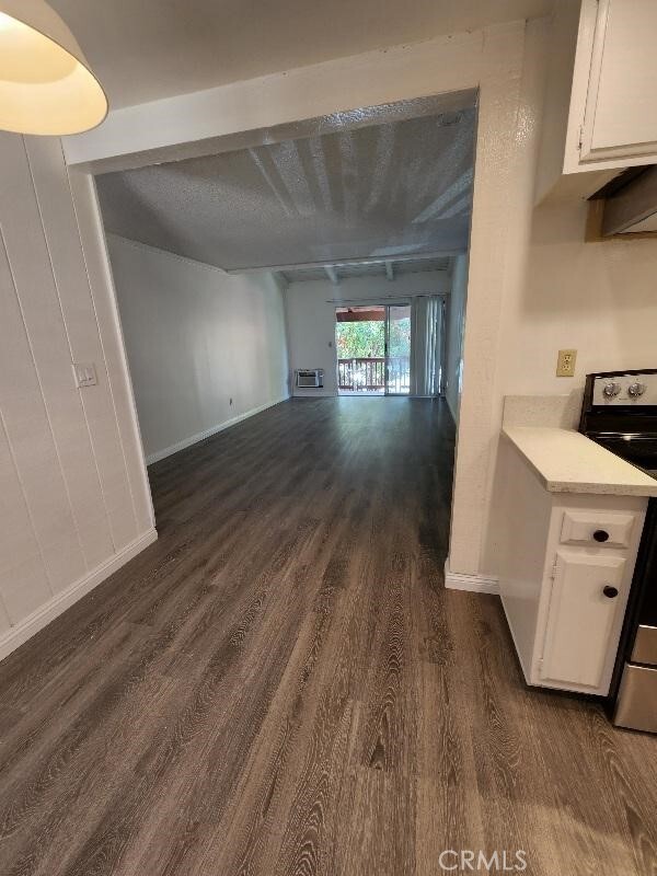 Primary Photo - 1000 W MacArthur Blvd