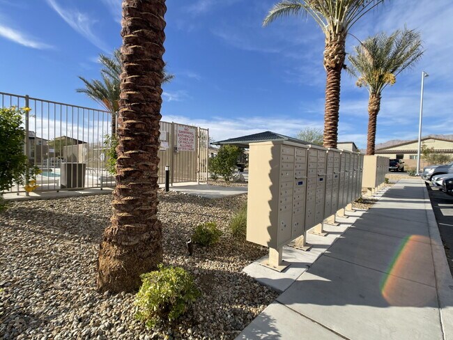 Building Photo - GATED 4 BED 2.5 BATH 2 CAR GARAGE SINGLE FAMILY HOME w/ LOFT, BEDROOM DOWNSTAIRS, NEXT TO COMMUNI...