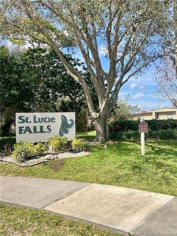 Building Photo - 2692 SW Pontiac Pl