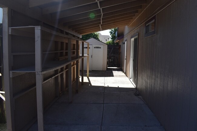Building Photo - 4790 Winona Way