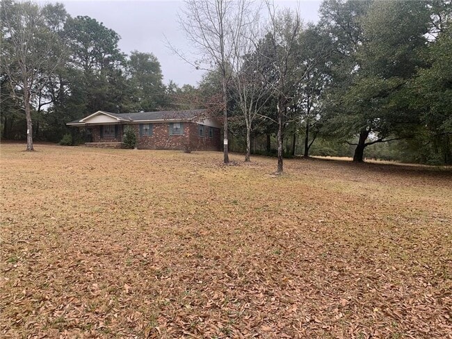 Building Photo - 5420 Dogwood Trail